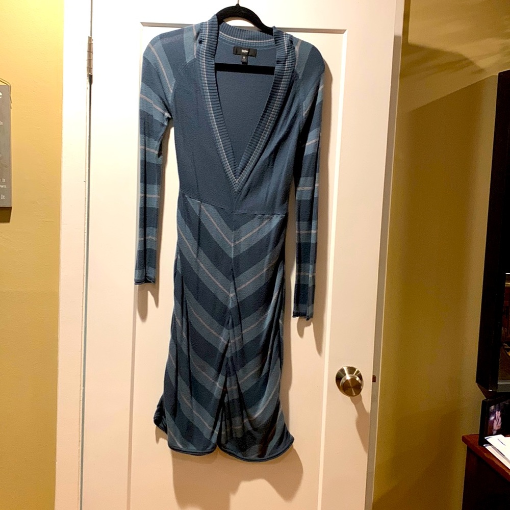 Mossimo Lightweight blue and grey V neck sweater dress. Very comfy. Size S.